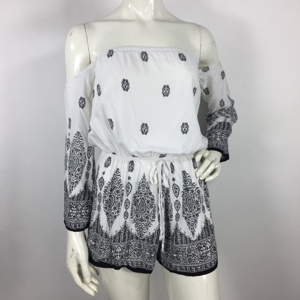Solemio Printed Off the Shoulder Romper S